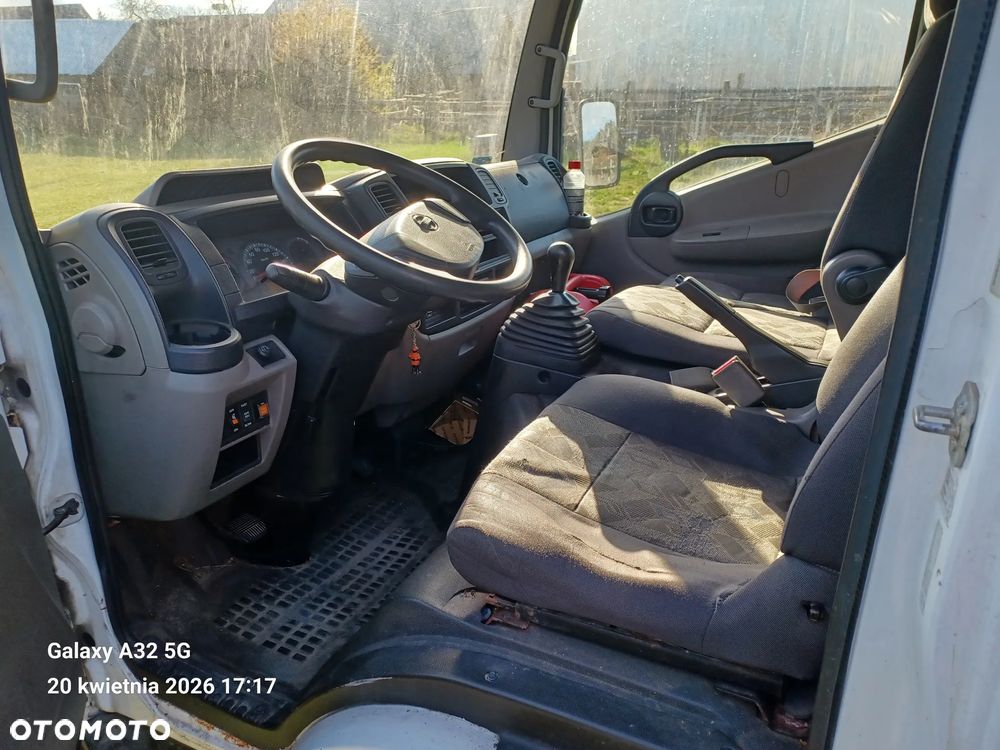 Nissan Cabstar - 2