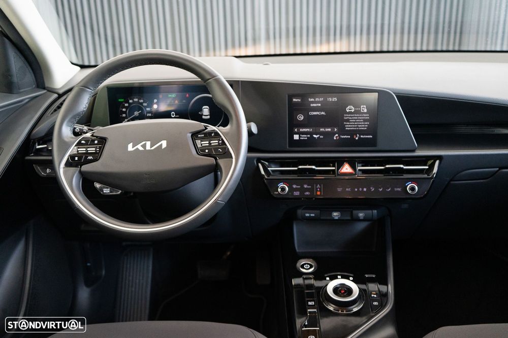 Kia Niro EV 64kWh Drive - 28