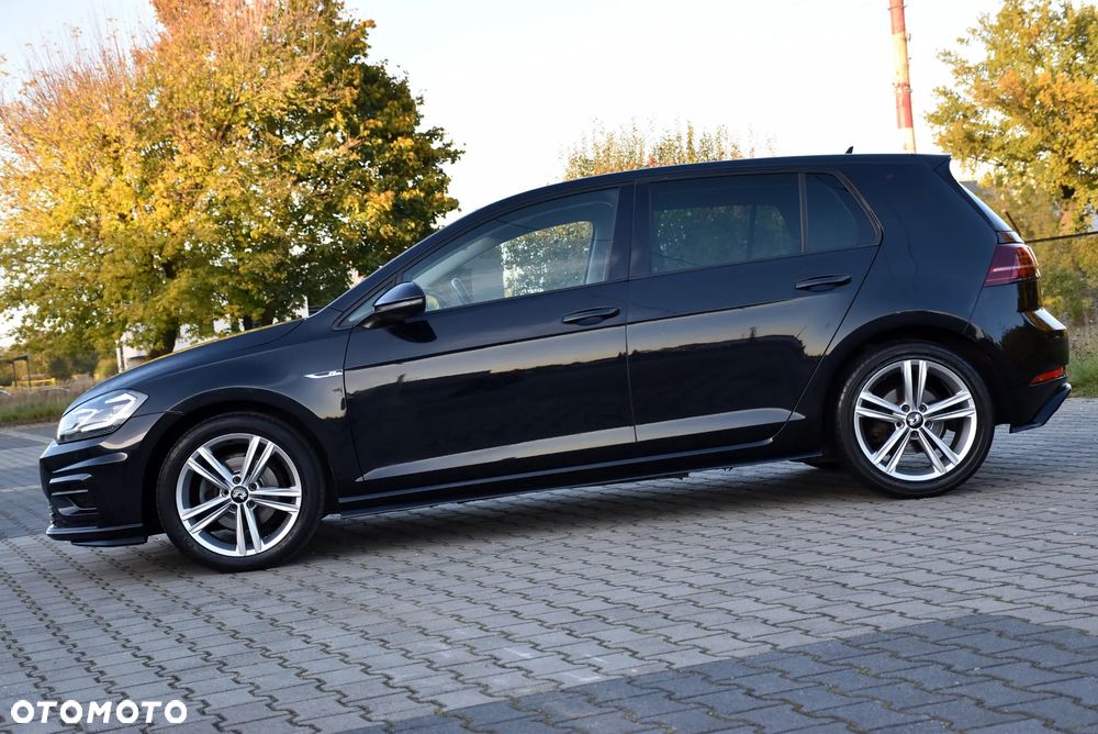 Volkswagen Golf - 16