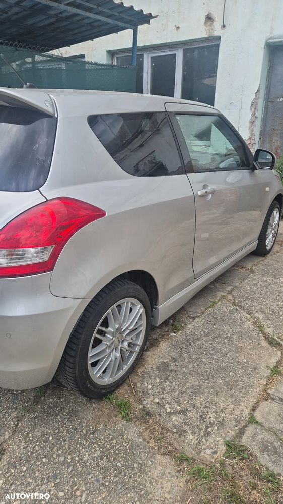 Suzuki Swift 1.6L VVT Sport - 13