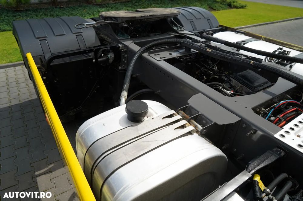 Volvo FH 420 / 319.000 KM. / EURO 5 / REVIZIE COMPLETĂ / IMPORTAT / SISTEM HIDRAULIC / - 16
