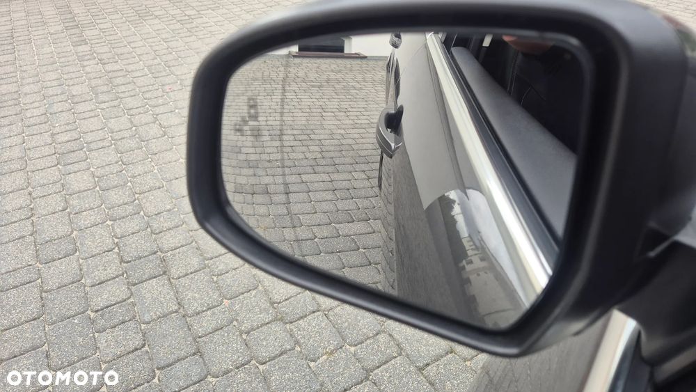 Ford Focus 1.0 EcoBoost Titanium - 28