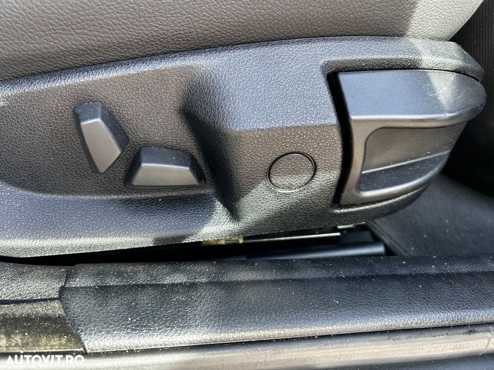 BMW Seria 5 520d Aut. - 15