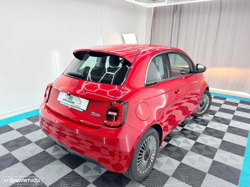 Fiat 500e 23,8kWh Red - 9