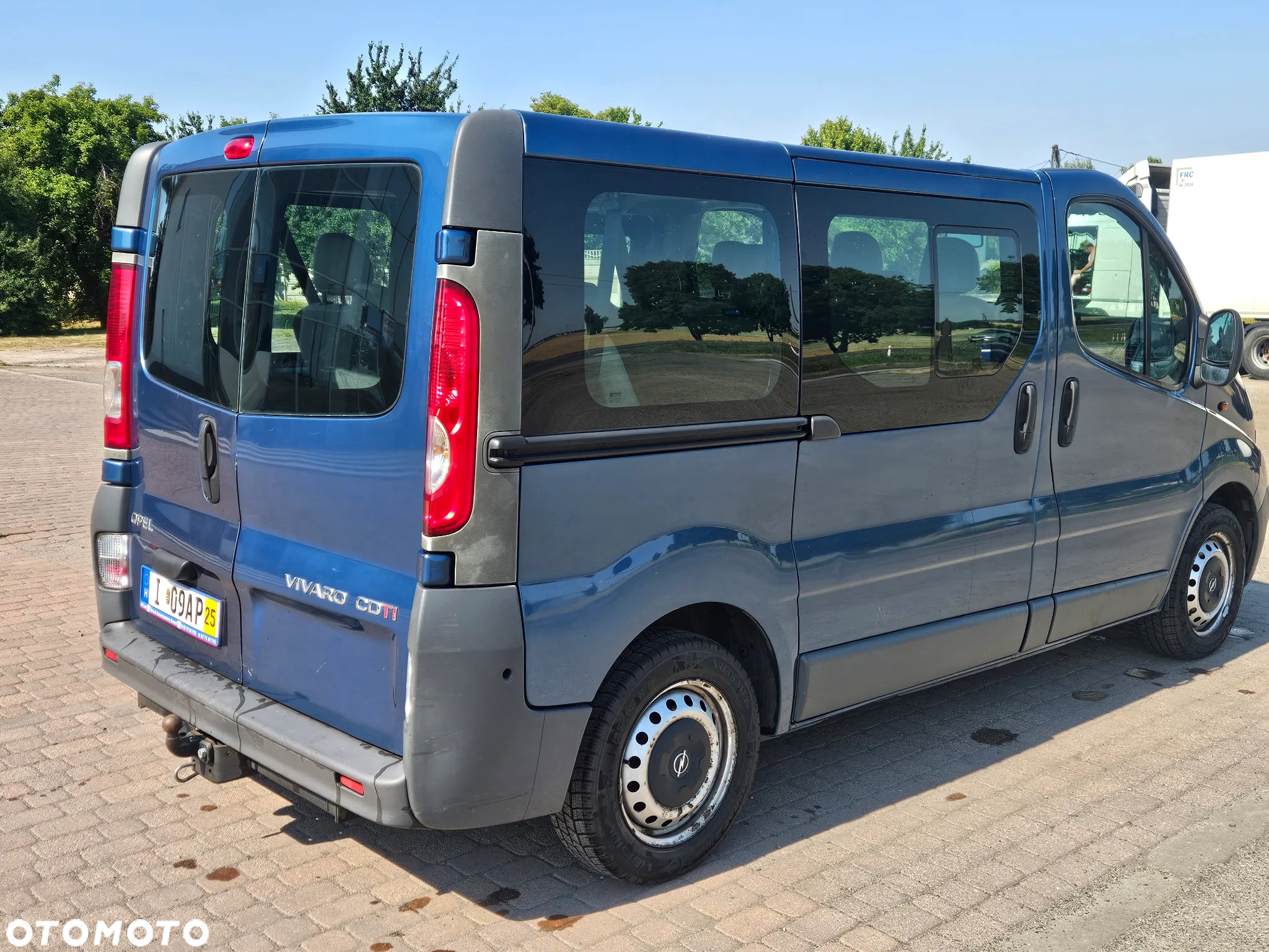 Opel Vivaro L1H1 2.7t - 14