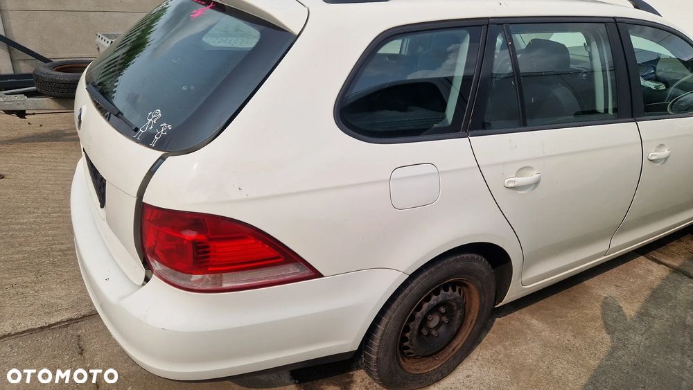 VOLKSWAGEN GOLF V KOMBI BŁOTNIK ĆWIARTKA PRAWY TYŁ LR9A - 1