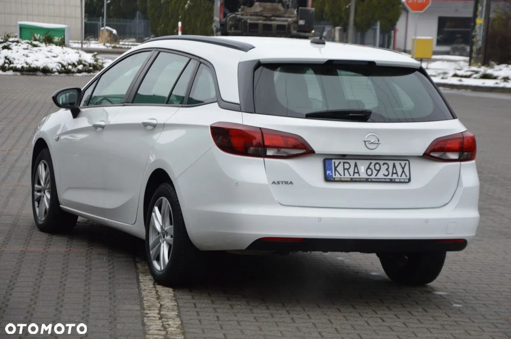 Opel Astra - 10