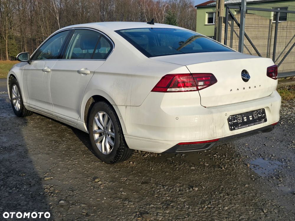 Volkswagen Passat 2.0 TDI (BlueMotion Technology) Comfortline - 7