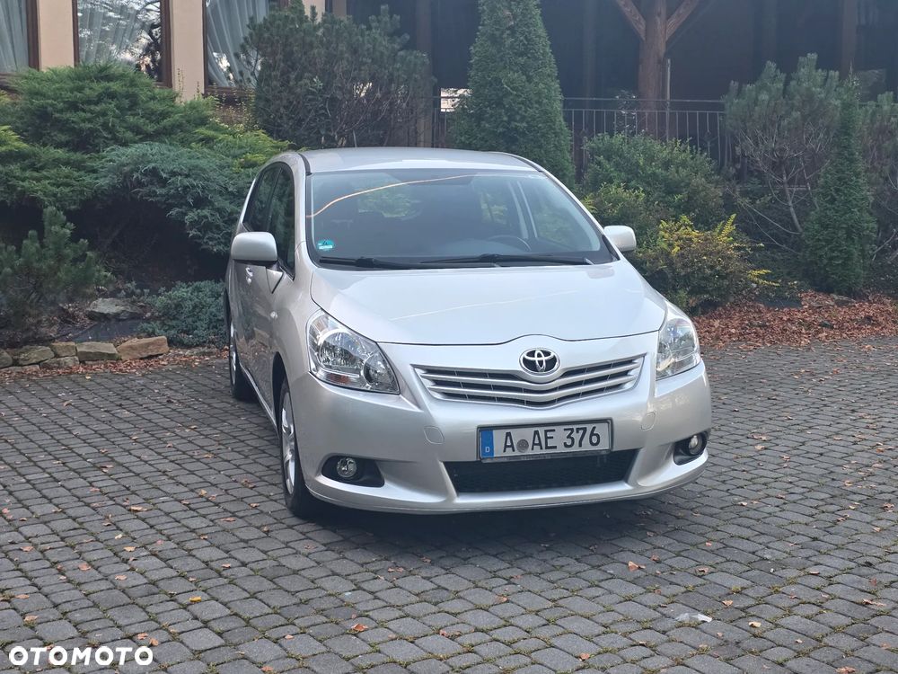 Toyota Verso 1.6 7-Sitzer Life - 10