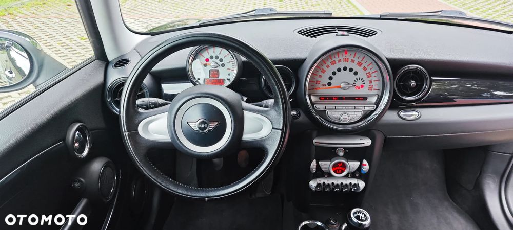 MINI Clubman - 15