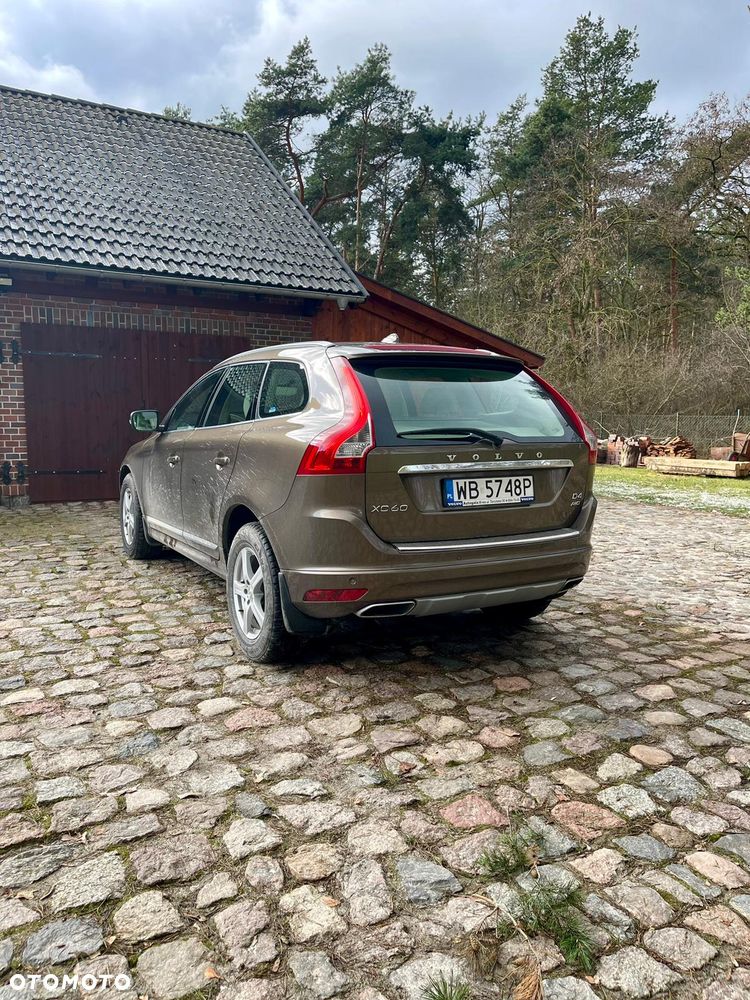 Volvo XC 60 D4 AWD Summum - 6