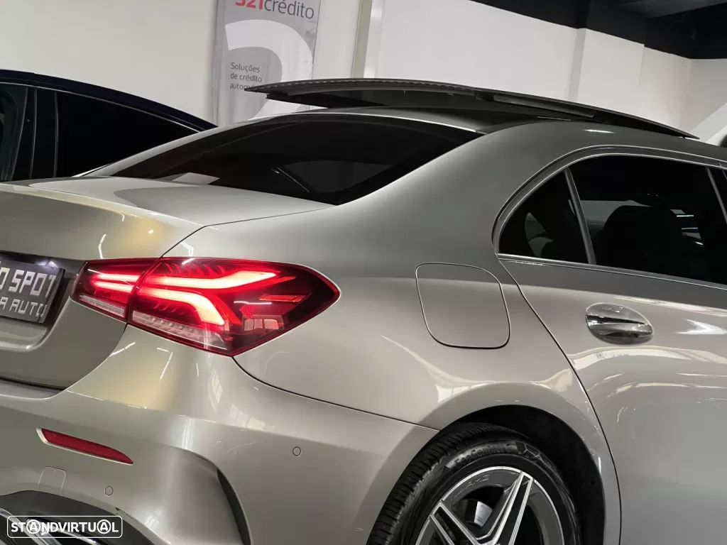 Mercedes-Benz A 250 Limousine e AMG Line - 28