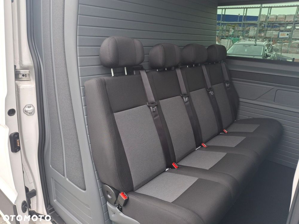 Volkswagen Crafter - 15