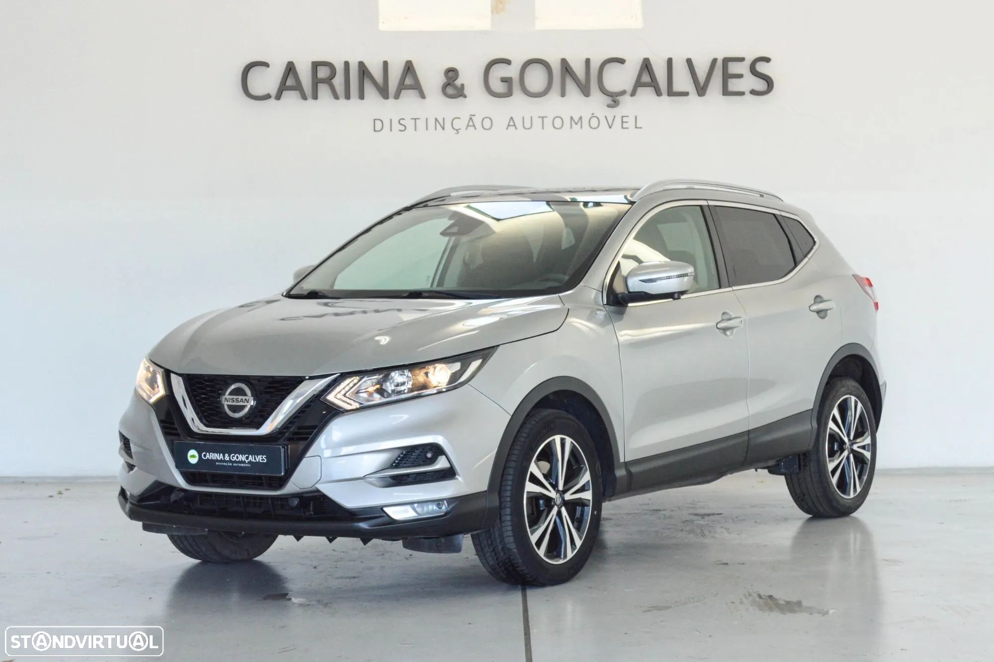 Nissan Qashqai 1.5 dCi N-Connecta J18 - 1