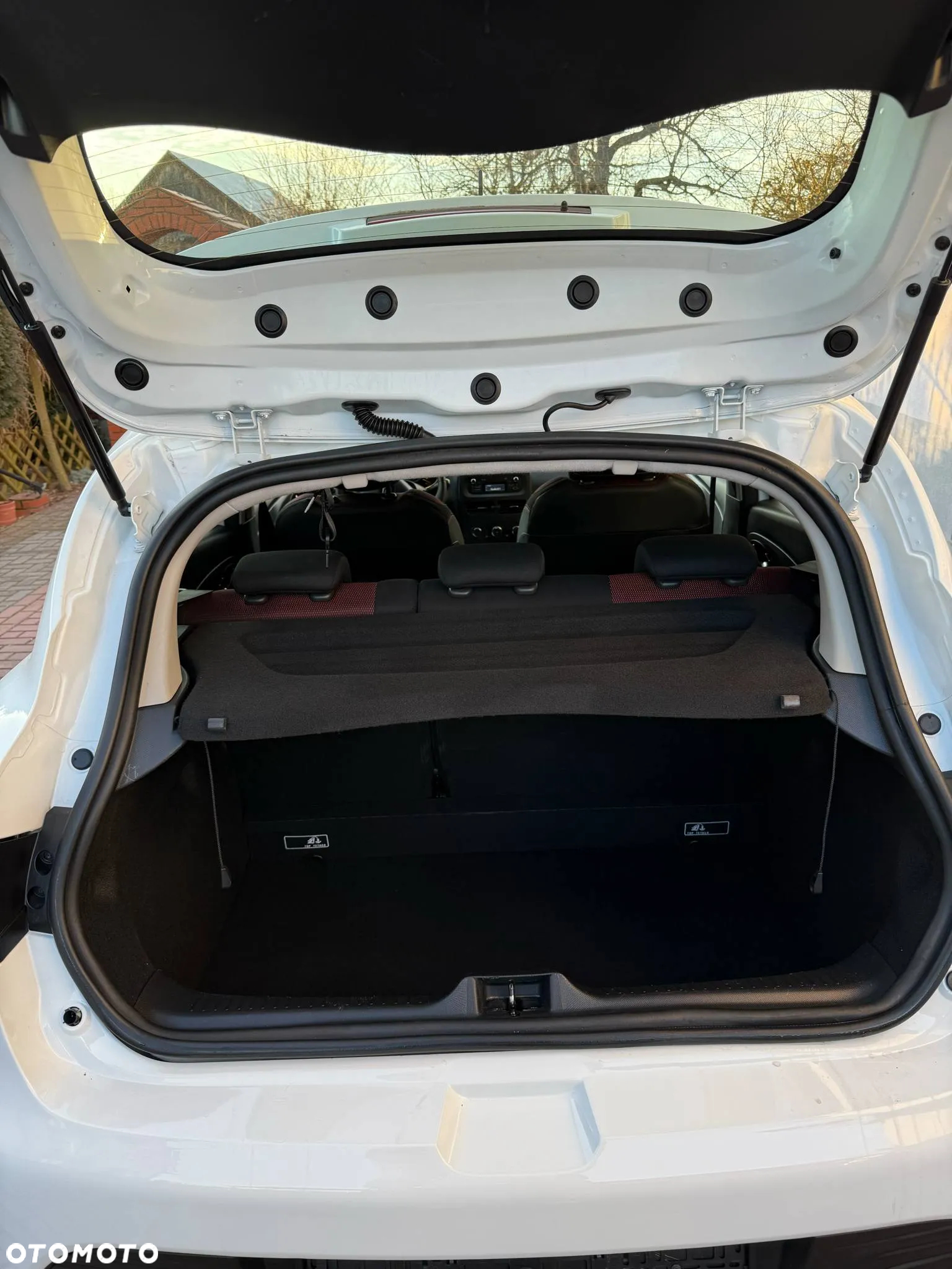 Renault Clio 1.5 dCi Energy Alize EU6 - 11
