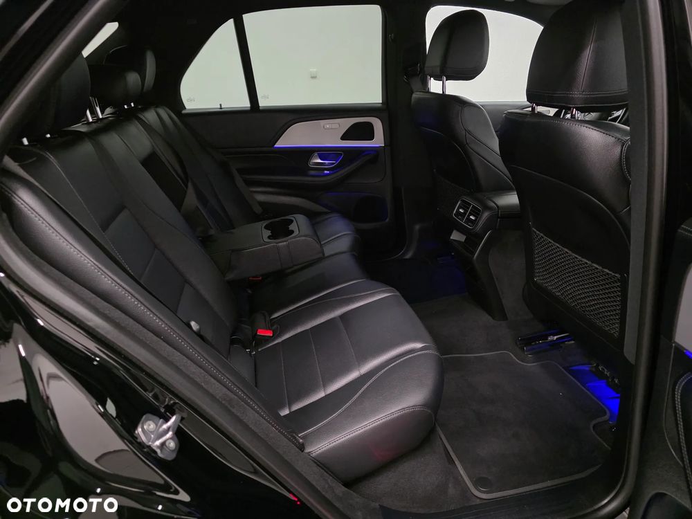 Mercedes-Benz GLE - 21