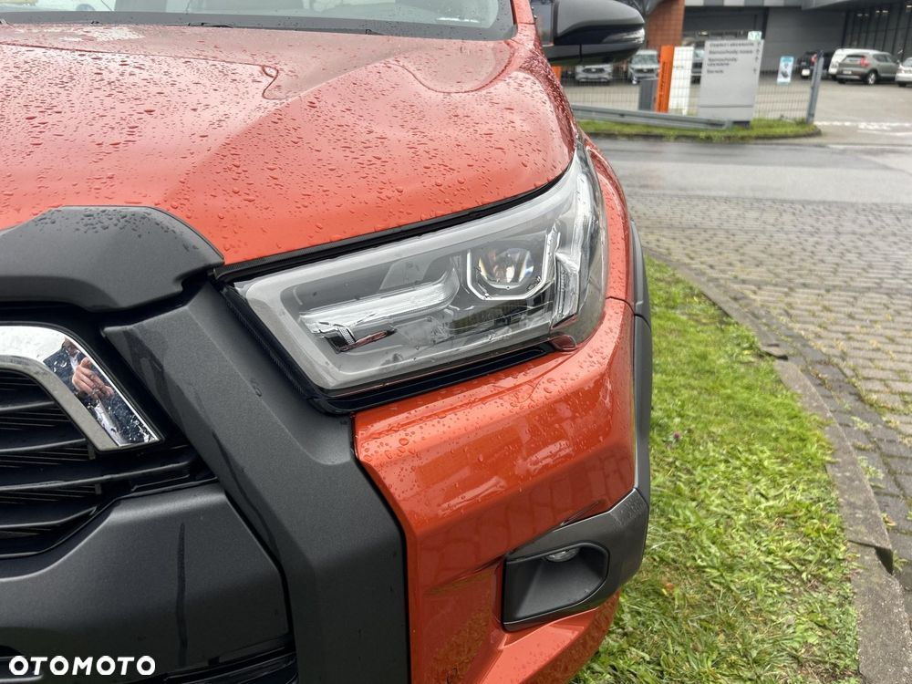 Toyota Hilux 2.8 D-4D Double Cab Invincible 4x4 - 10