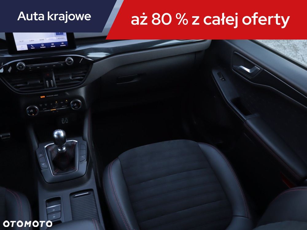 Ford Kuga - 10