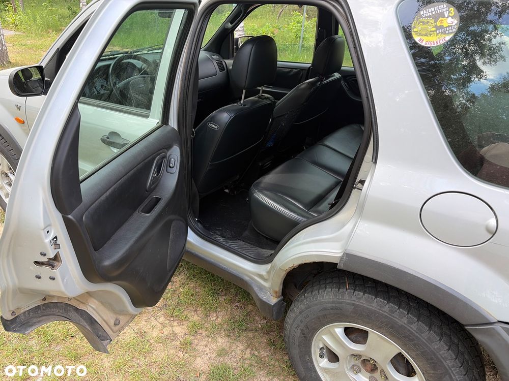 Ford Maverick 3.0 V6 Limited - 4