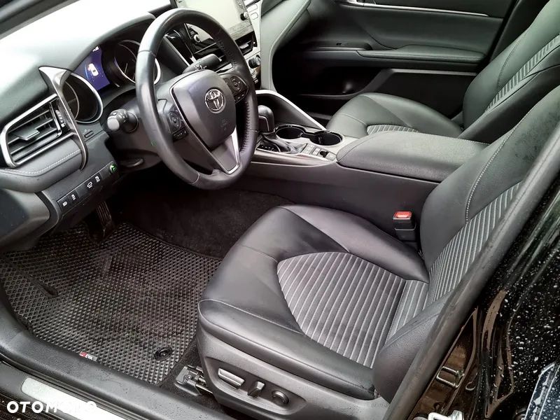 Toyota Camry 2.5 Hybrid Prestige CVT - 15