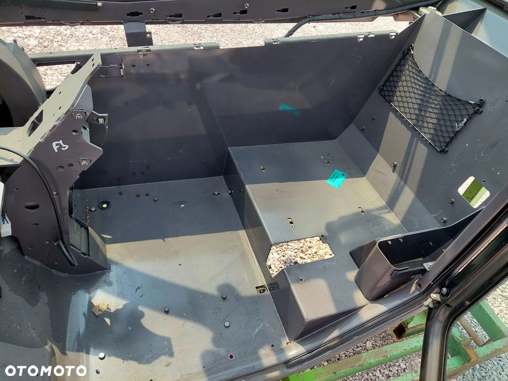 Kabina Manitou MLT 735, 634, Cabine [ARM 71077] - 8