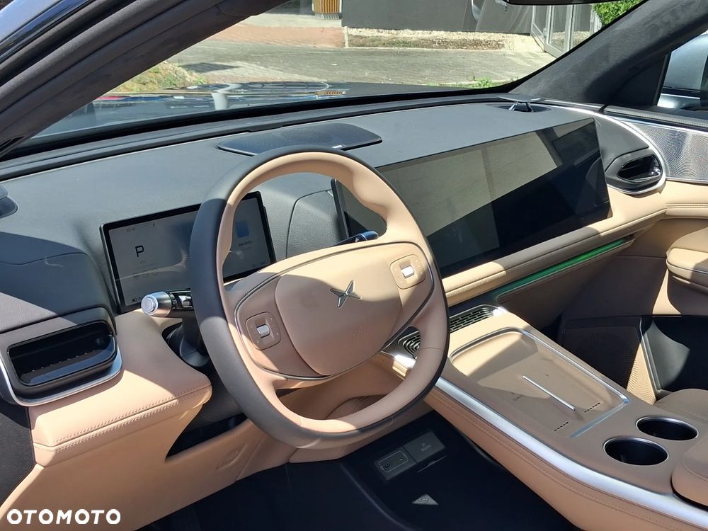 XPeng G9 94.6 kWh AWD Performance - 13