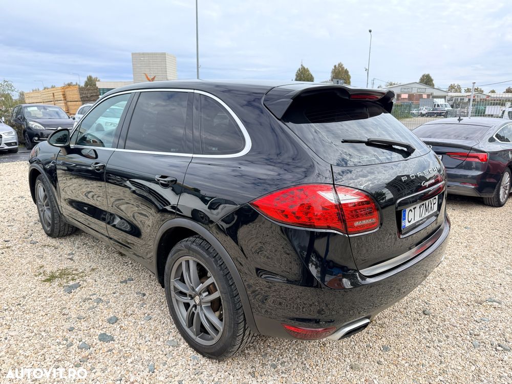 Porsche Cayenne Diesel Tiptronic S - 12