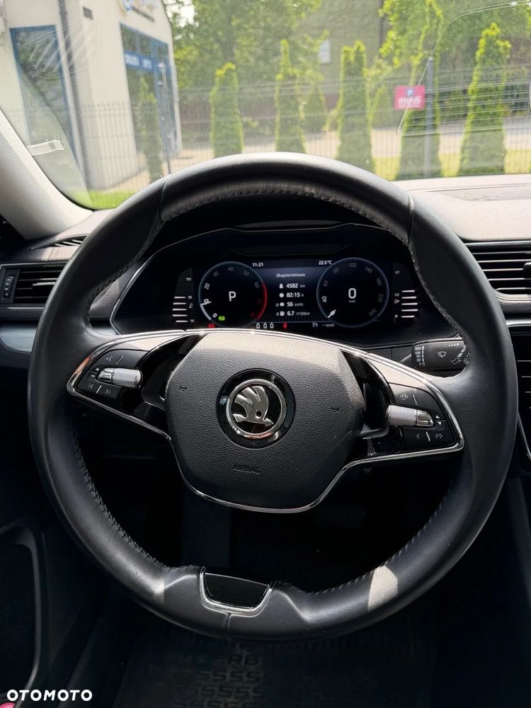 Skoda Superb 1.5 TSI Ambition DSG - 14