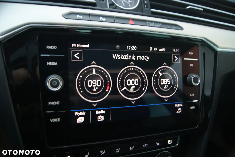 Volkswagen Passat 2.0 TDI SCR DSG Highline - 28