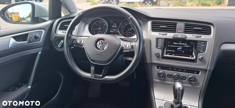 Volkswagen Golf 1.6 TDI DPF BlueMotion Technology DSG Comfortline - 11