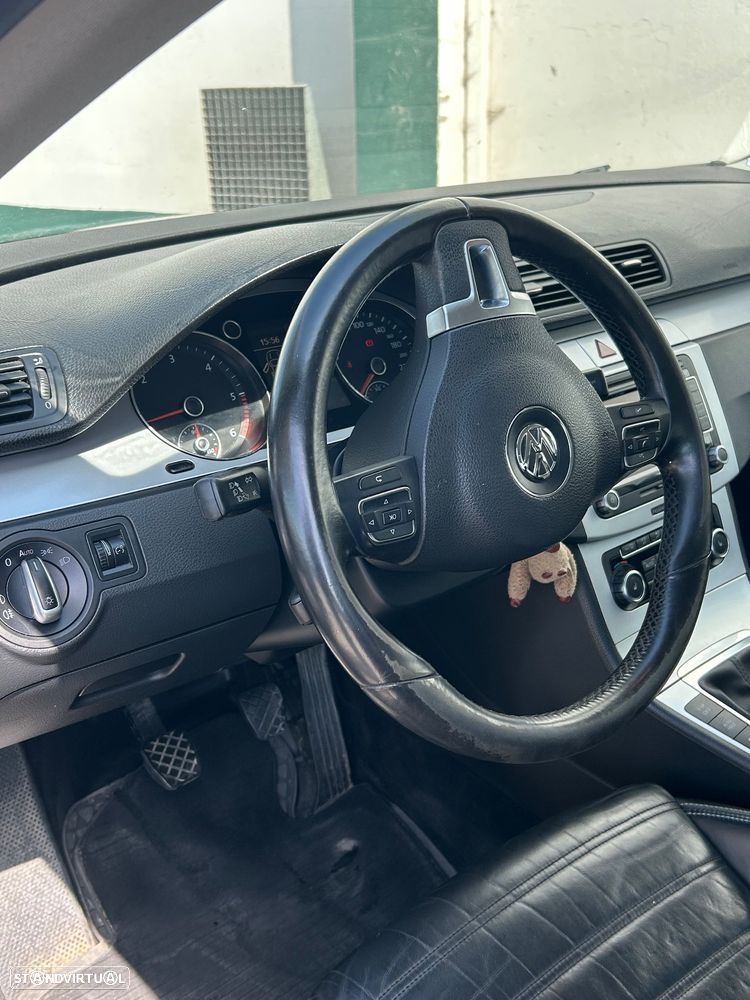 VW Passat CC 2.0 TDi - 33