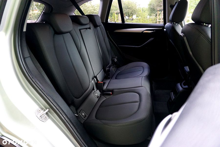 BMW X1 sDrive18d xLine sport - 28