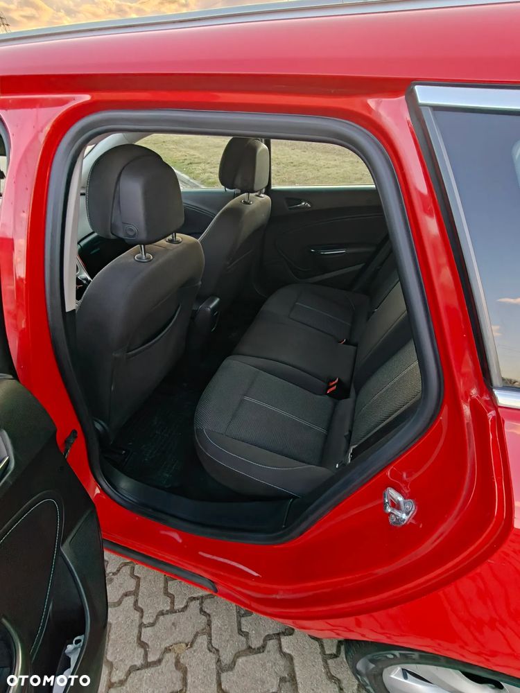 Opel Astra 1.6 T Cosmo - 6