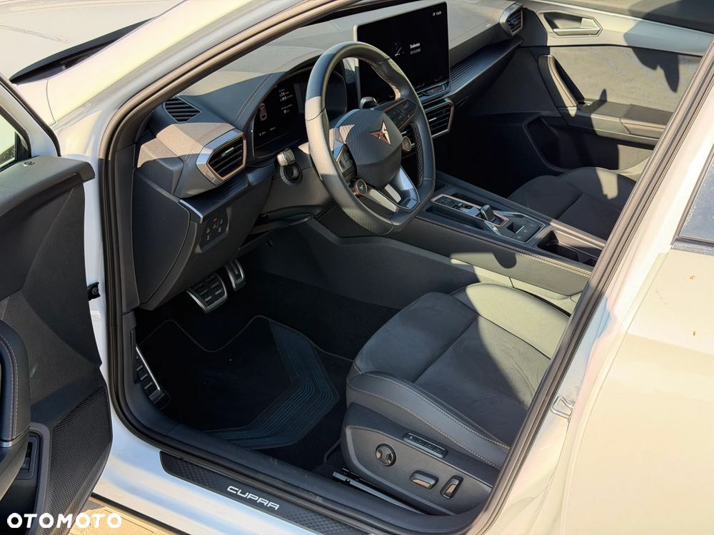 Cupra Formentor 1.5 e-Hybrid PHEV Tribe Edition VZ DSG - 10
