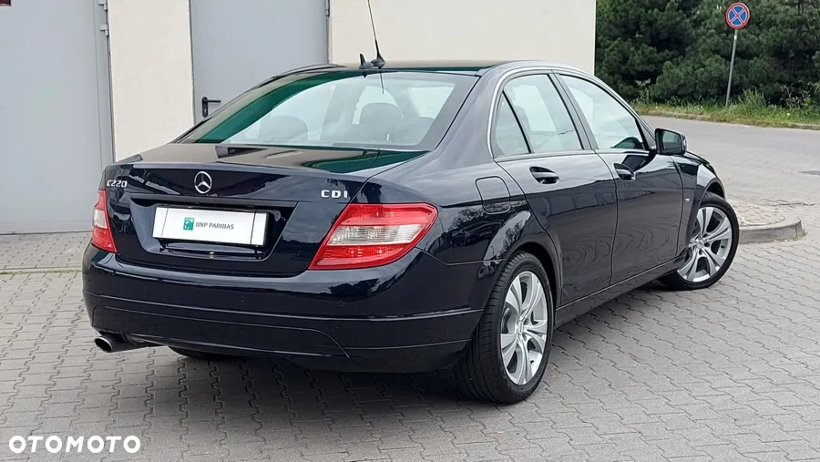 Mercedes-Benz Klasa C 220 CDI Elegance - 7