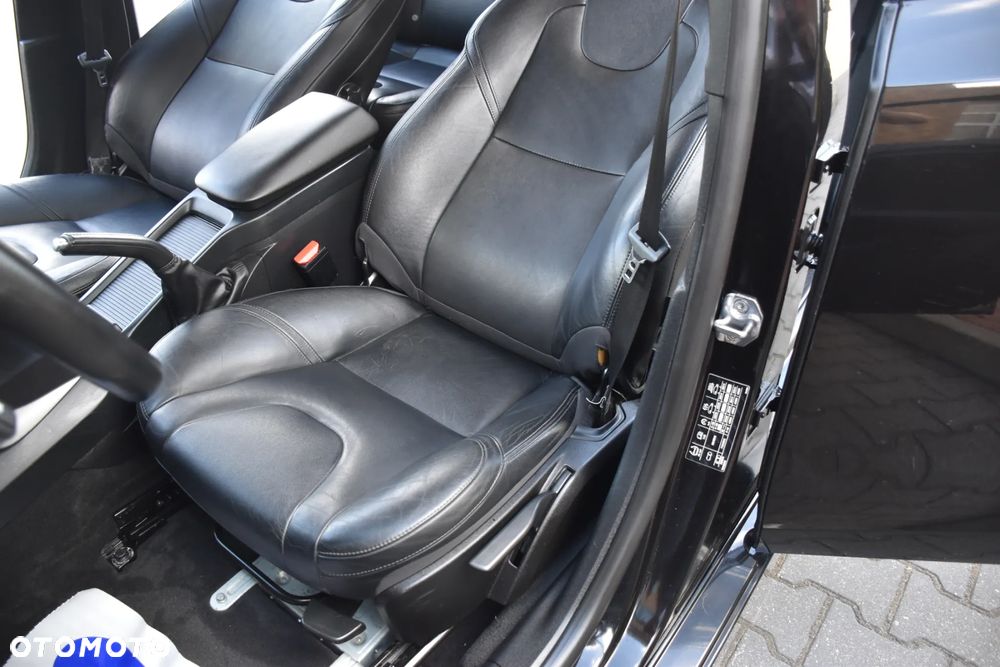 Volvo V40 D2 Summum - 13