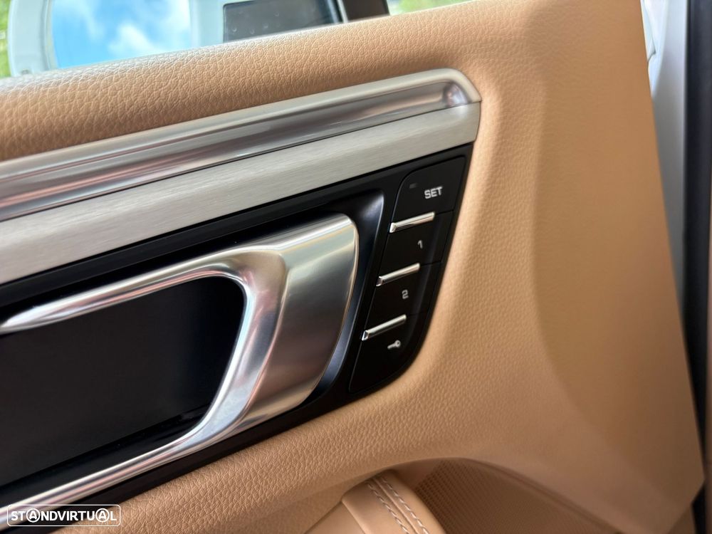 Porsche Macan S All Weather - 15
