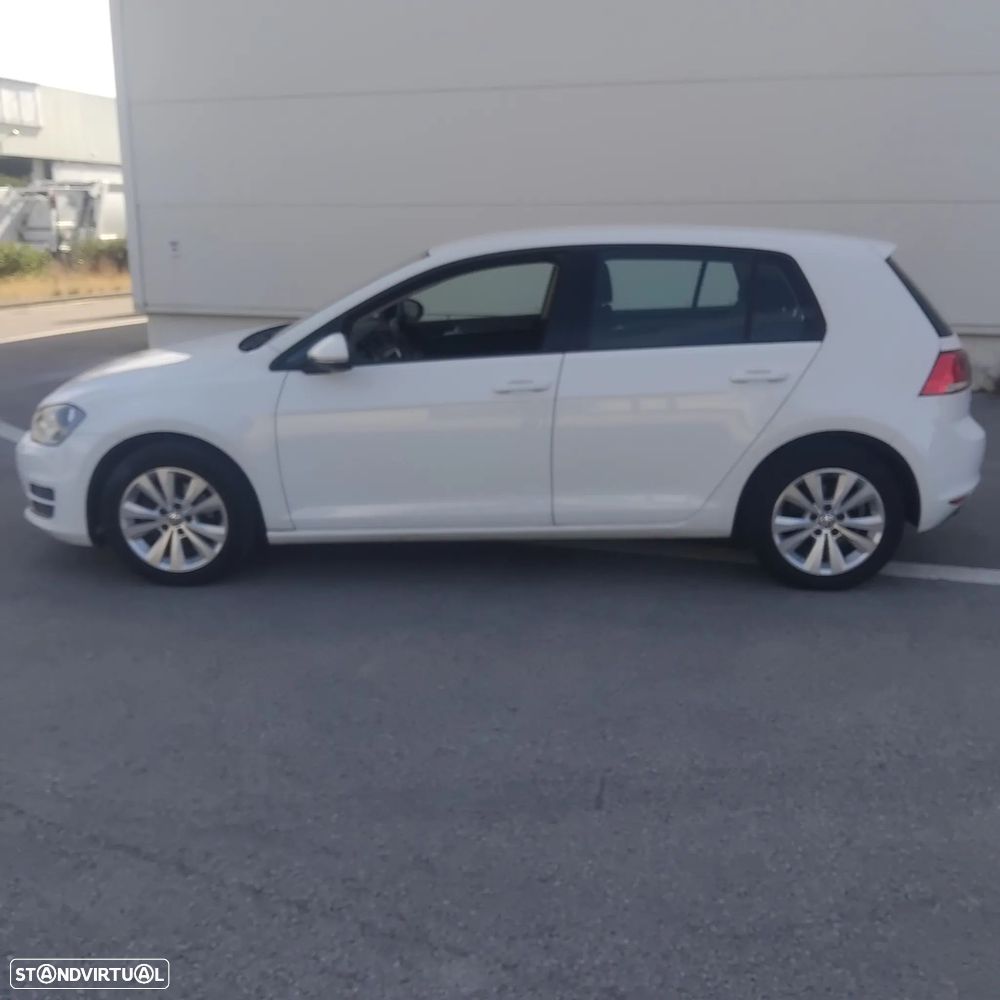 VW Golf 1.6 TDi DPF BlueMotion - 2