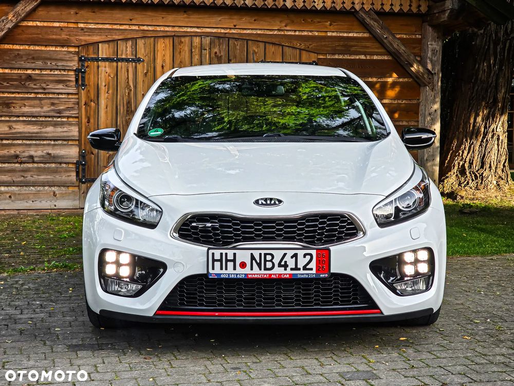Kia Ceed - 5