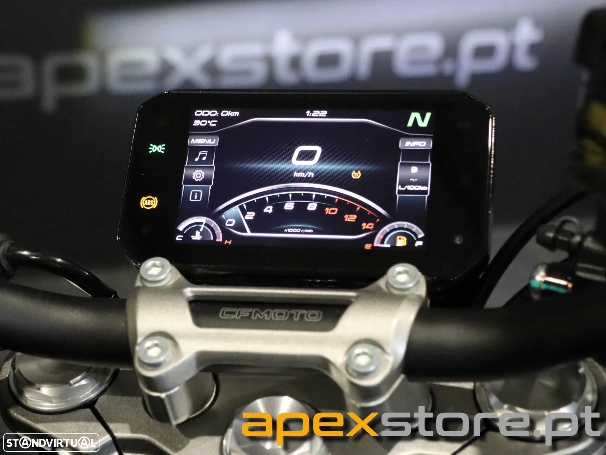 CF Moto 450NK - 10