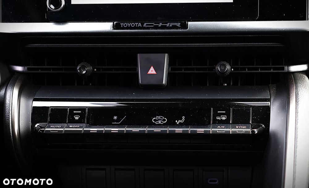 Toyota C-HR - 14