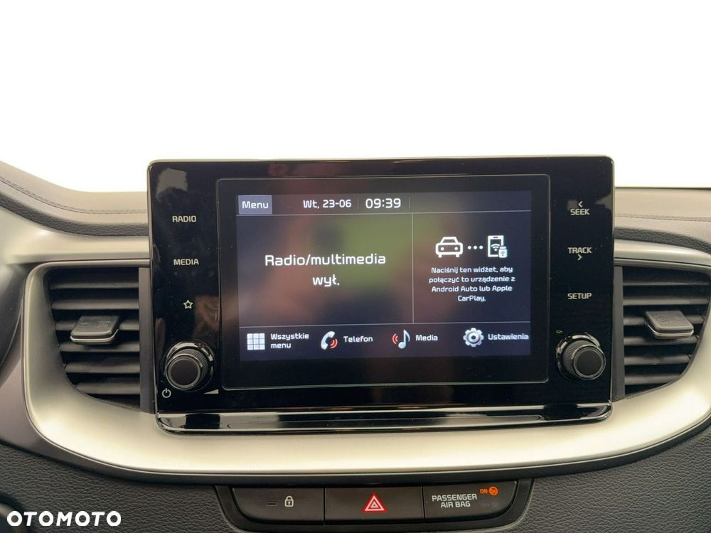 Kia Ceed - 19