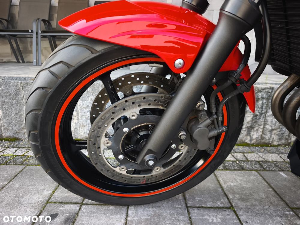 Yamaha XJ - 24