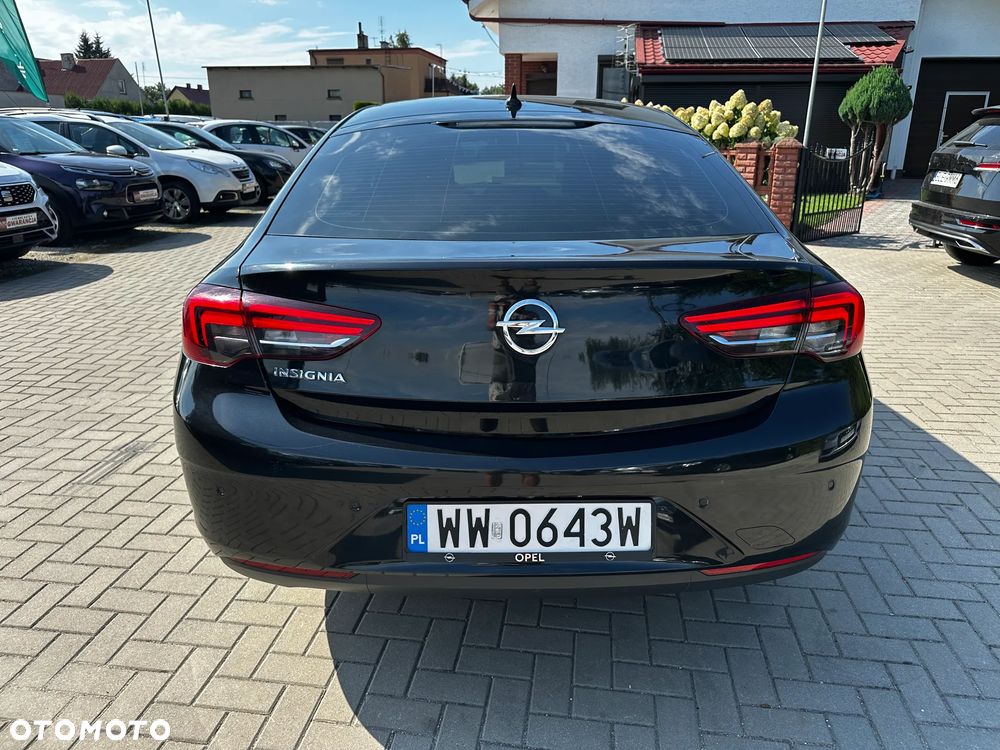 Opel Insignia - 35