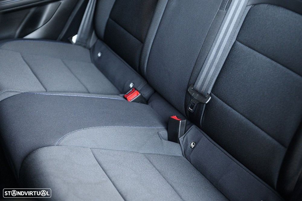 MG MG4 51 kWh Standard - 18