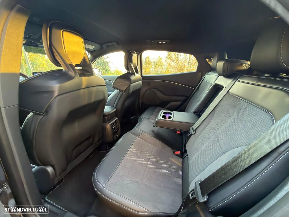 Ford Mustang Mach-E 98.7 kWh GT AWD - 37