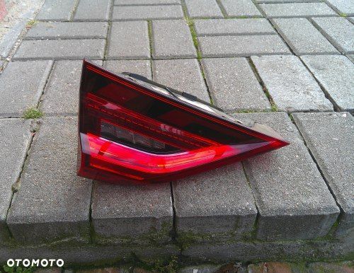 AUDI A1 82A 18- LEWA TYLNA LAMPA LED KLAPA ORYGINAŁ 82A945093B - 1