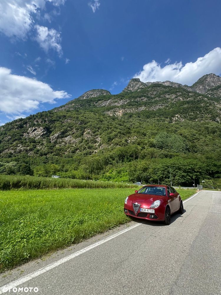 Alfa Romeo Giulietta 1.6 JTDM Distinctive - 2