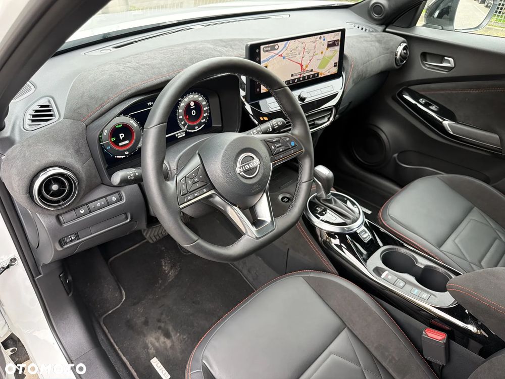 Nissan Juke 1.6 Hybrid Shiro AMT - 11
