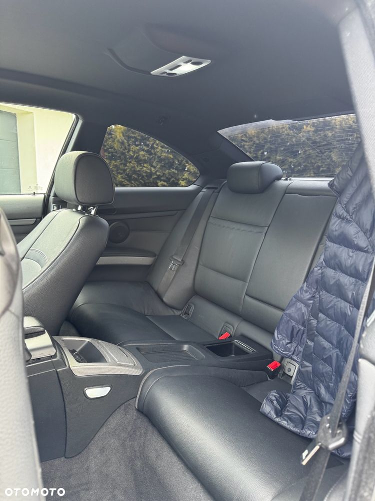 BMW Seria 3 335i M Sport Edition - 18